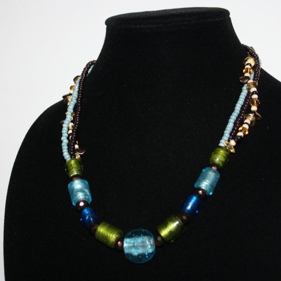 Earth tone glass bead necklace 20"